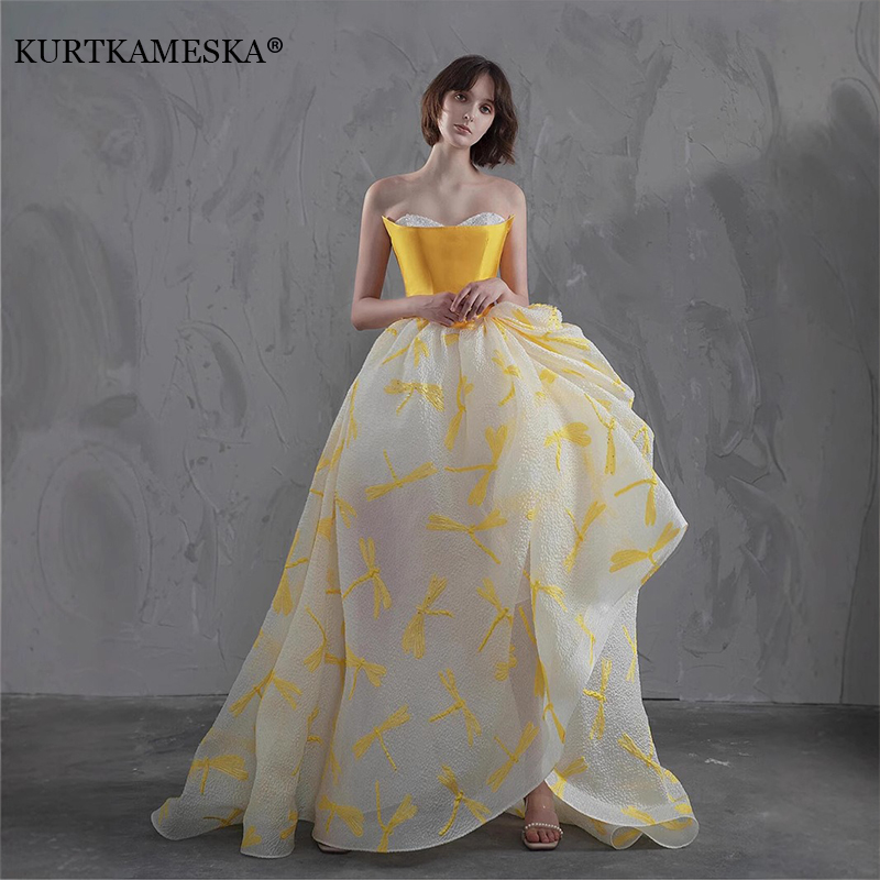 Элегантное желтое атласное пла – обзор и цена Embroidery Yellow Dress